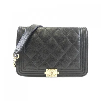Pre-owned Chanel Grained Calfskin Shoulder Bag () In Black