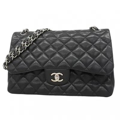 Pre-owned Chanel Grained Calfskin Shoulder Bag () In Black
