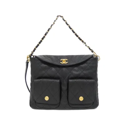 Pre-owned Chanel Grained Calfskin Shoulder Bag () In Black