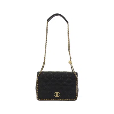 Pre-owned Chanel Grained Calfskin Shoulder Bag () In Black