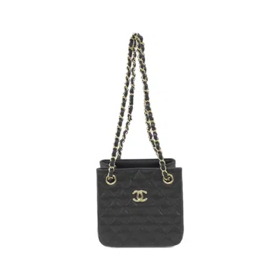 Pre-owned Chanel Grained Calfskin Shoulder Bag () In Black