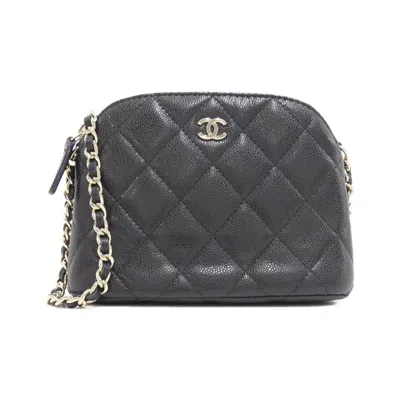 Pre-owned Chanel Grained Calfskin Shoulder Bag () In Black