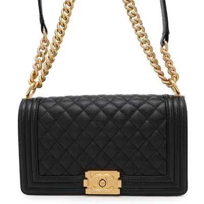 Pre-owned Chanel Grained Calfskin Shoulder Bag () In Black