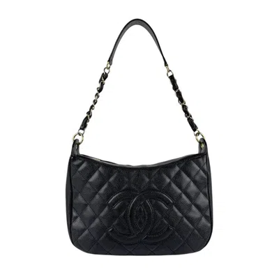 Pre-owned Chanel Grained Calfskin Shoulder Bag () In Black