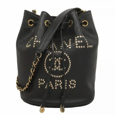 Pre-owned Chanel Grained Calfskin Shoulder Bag () In Black
