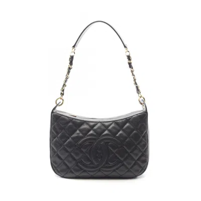 Pre-owned Chanel Grained Calfskin Shoulder Bag () In Black