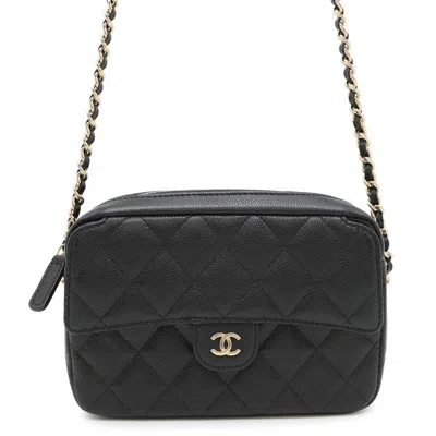 Pre-owned Chanel Grained Calfskin Shoulder Bag () In Black