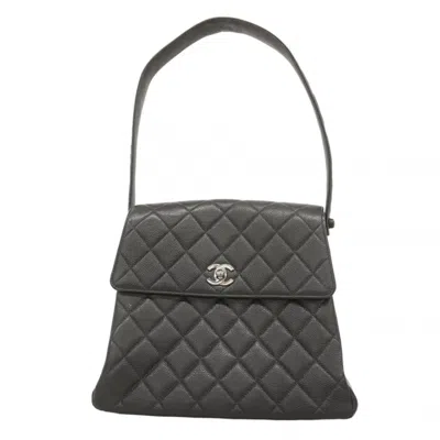 Pre-owned Chanel Grained Calfskin Shoulder Bag () In Black