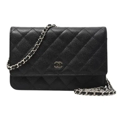 Pre-owned Chanel Grained Calfskin Shoulder Bag () In Black