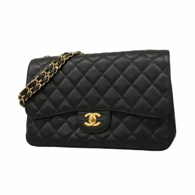Pre-owned Chanel Grained Calfskin Shoulder Bag () In Black