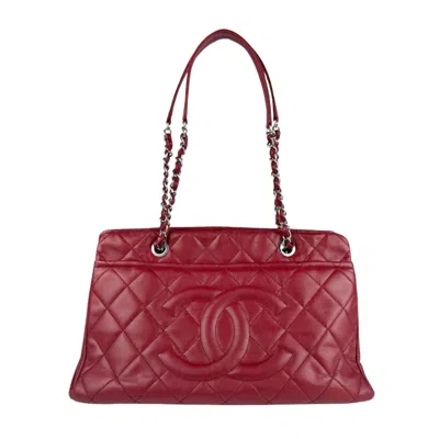 Pre-owned Chanel Grained Calfskin Shoulder Bag () In Multi