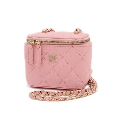 Pre-owned Chanel Grained Calfskin Shoulder Bag () In Pink