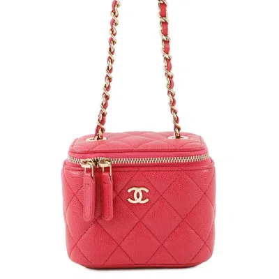Pre-owned Chanel Grained Calfskin Shoulder Bag () In Pink