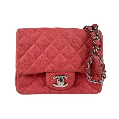 Pre-owned Chanel Grained Calfskin Shoulder Bag () In Red