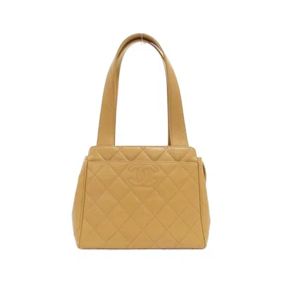 Pre-owned Chanel Grained Calfskin Shoulder Bag () In Sand