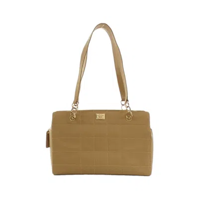 Pre-owned Chanel Grained Calfskin Shoulder Bag () In Sand