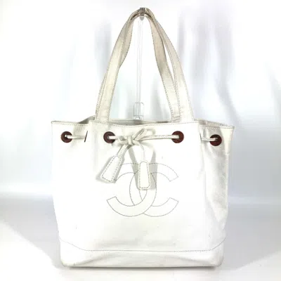 Pre-owned Chanel Grained Calfskin Shoulder Bag Tote Bag () In White