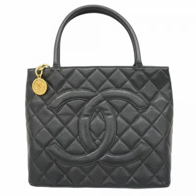 Pre-owned Chanel Grained Calfskin Tote Bag () In Black