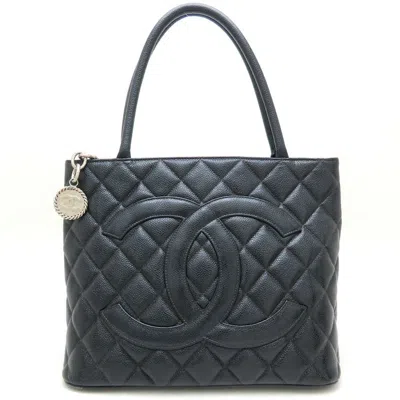 Pre-owned Chanel Grained Calfskin Tote Bag () In Black