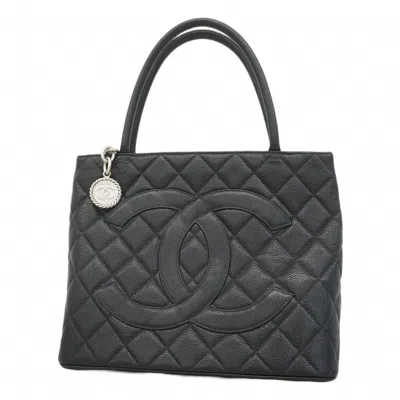 Pre-owned Chanel Grained Calfskin Tote Bag () In Black