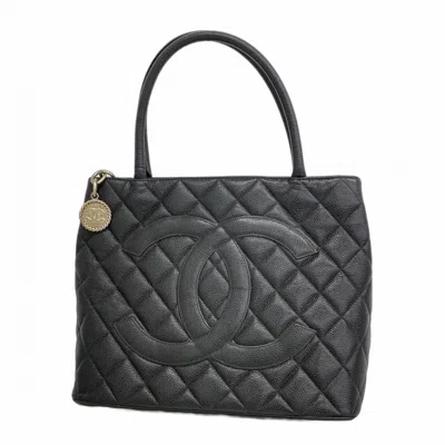 Pre-owned Chanel Grained Calfskin Tote Bag () In Black