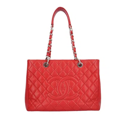 Pre-owned Chanel Grained Calfskin Tote Bag () In Red