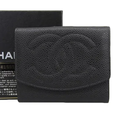 Pre-owned Chanel Grained Calfskin Wallet (bi-fold) () In Black
