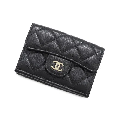 Pre-owned Chanel Grained Calfskin Wallet (tri-fold) () In Black