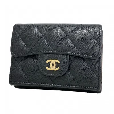 Pre-owned Chanel Grained Calfskin Wallet (tri-fold) () In Black