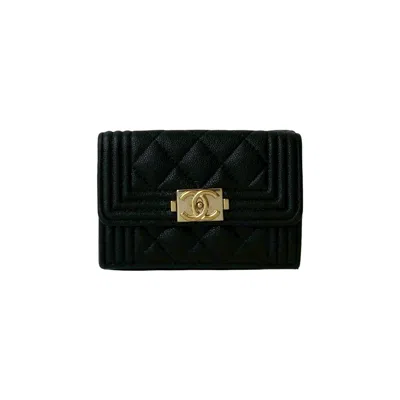 Pre-owned Chanel Grained Calfskin Wallet (tri-fold) () In Black
