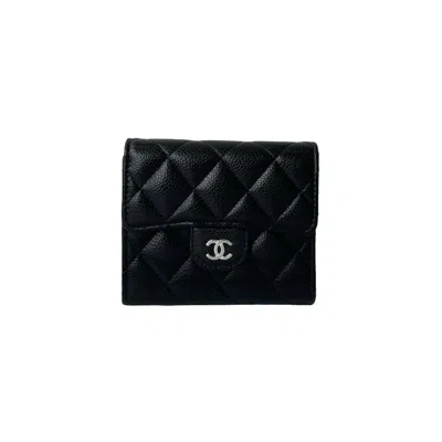 Pre-owned Chanel Grained Calfskin Wallet (tri-fold) () In Black