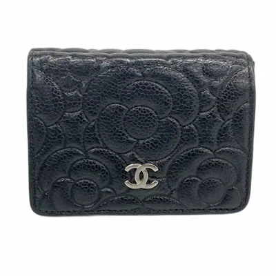 Pre-owned Chanel Grained Calfskin Wallet (tri-fold) () In Black