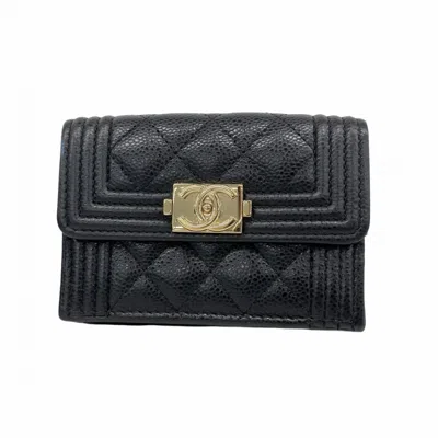 Pre-owned Chanel Grained Calfskin Wallet (tri-fold) () In Black