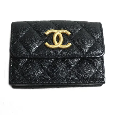 Pre-owned Chanel Grained Calfskin Wallet (tri-fold) () In Black