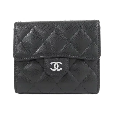 Pre-owned Chanel Grained Calfskin Wallet (tri-fold) () In Multi