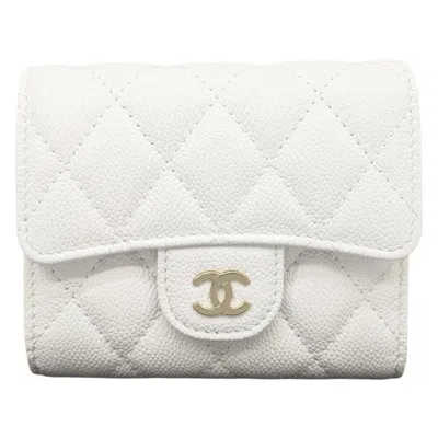 Pre-owned Chanel Grained Calfskin Wallet (tri-fold) () In White