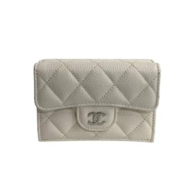 Pre-owned Chanel Grained Calfskin Wallet (tri-fold) () In White