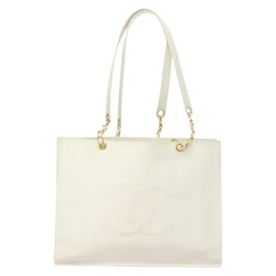 Pre-owned Chanel Grand Shopping Leather Tote Bag () In White