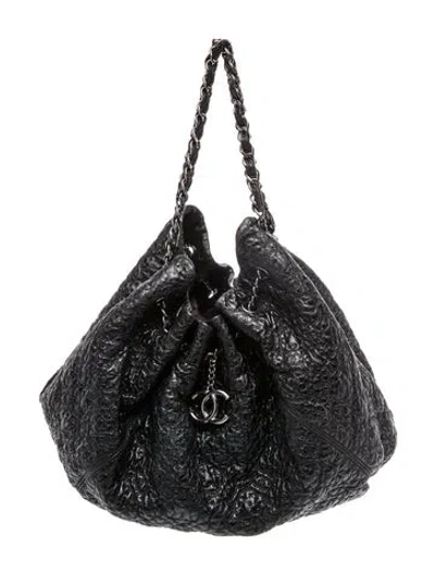 Pre-owned Chanel Graphic Edge Accordion Tote In Black