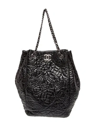 Pre-owned Chanel Graphic Edge Accordion Tote In Silver