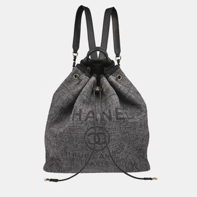 Pre-owned Chanel Gray Canvas Deauville Bucket Backpack