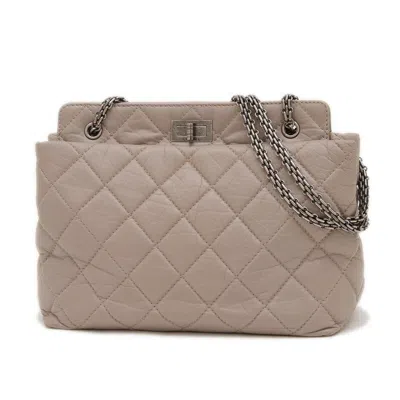 Pre-owned Chanel Gray Leather Shoulder Bag ()