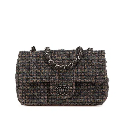 Pre-owned Chanel Gray Tweed Leather Shoulder Bag ()