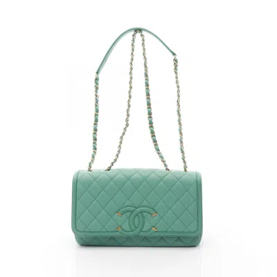 Pre-owned Chanel Green Grained Calfskin Leather Shoulder Bag ()