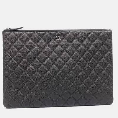 Pre-owned Chanel Green Leather Caviar Clutch Large