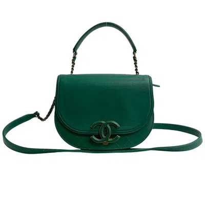 Pre-owned Chanel Green Leather Shoulder Bag ()
