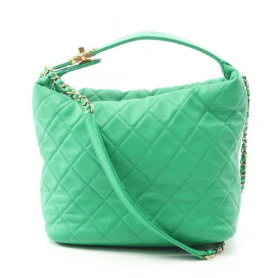 Pre-owned Chanel Green Leather Shoulder Bag ()