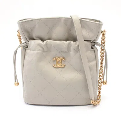 Pre-owned Chanel Green Leather Shoulder Bag ()