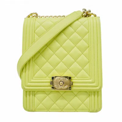Pre-owned Chanel Green Leather Shoulder Bag ()
