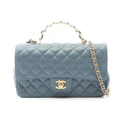 Pre-owned Chanel Green Leather Shoulder Bag ()